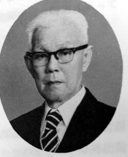 吉川省三の肖像写真